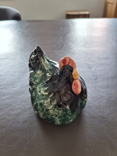 Green black ceramic chicken - green,