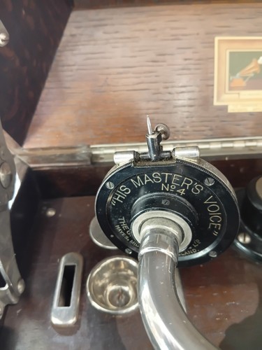 1930 his masters voice - 1930’s,