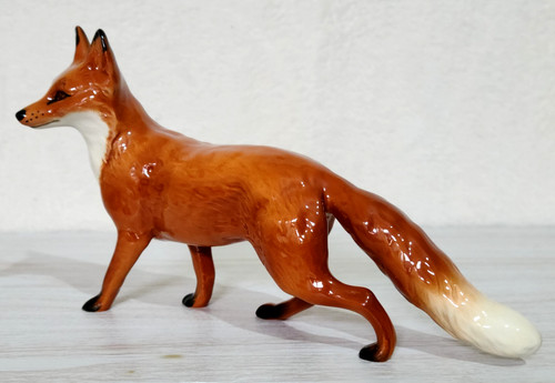 Beswick large fox - fox, standing