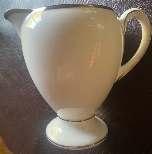 Wedgwood sterling milk cream - wedgwood, /