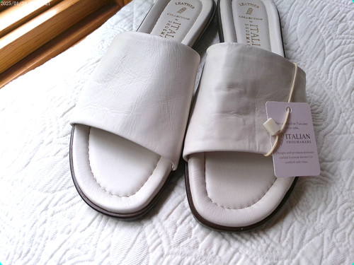 Italian shoemakers handmade - italian,