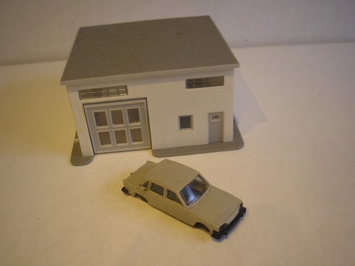 Maintenance garage - oo,