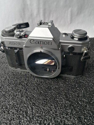 Canon - (body, only)