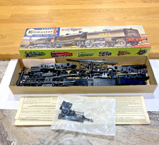 ZC35:  Kitmaster Plastic Model