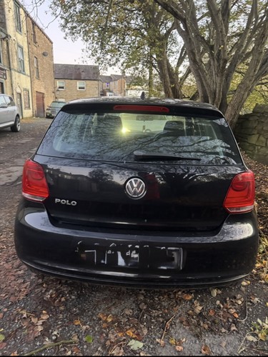 Black polo 2010 1 - vw,