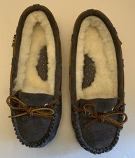 RJ'S Fuzzies Ladies 6 Suede