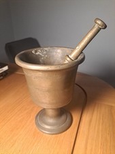Antique  Heavy  Bronze  Pestle &mortar  .3.630 Kg
