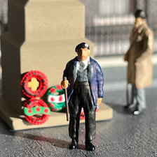 OO GAUGE EX-ARMY SOLDIER WAR