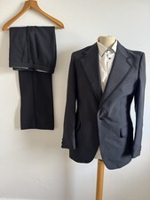 Vintage .70.s Men’s .C&A Suit Size 40.