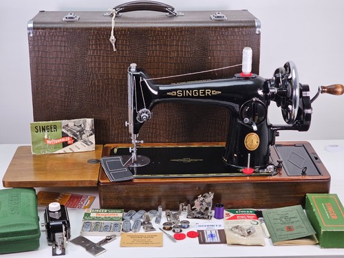 Stunning 1952 singer - stunning,