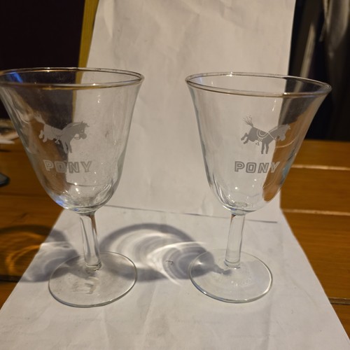 Vintage gold coloured rim - gold,