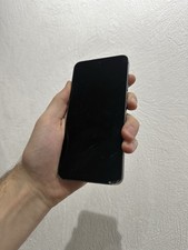 Samsung S24 Damaged Screen But