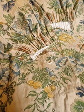 Heavy Lined Quality Jacobean