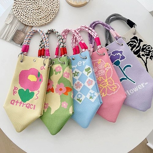 Cartoon shoulder bag large - cartoon,