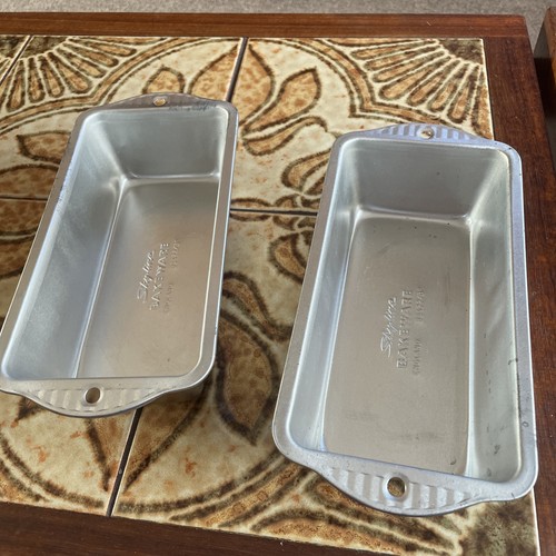 Vintage 50s skyline bakeware - 50s,