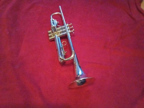 Olds standard trumpet - olds,