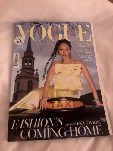 Vogue magazine fashion - magazine, fashion's