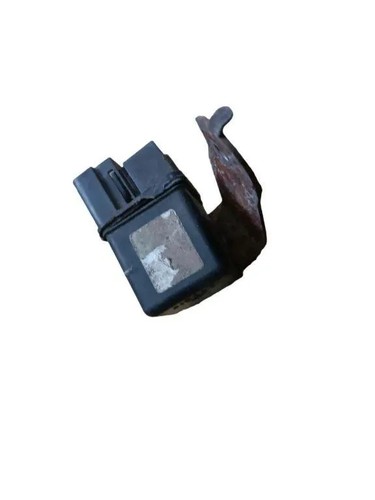 Nissan almera tino v10 relays - v10,