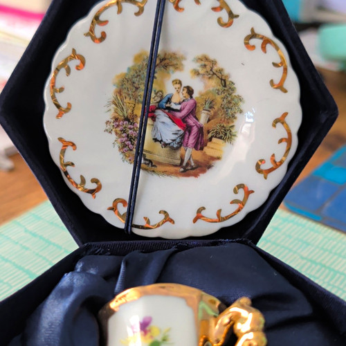Regal miniature porcelain cup - regal,
