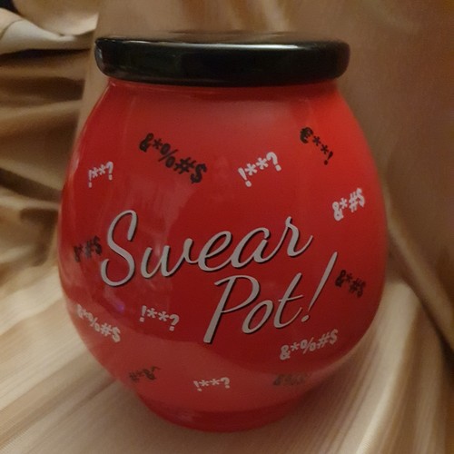 Red swear pot novelty money - swear,