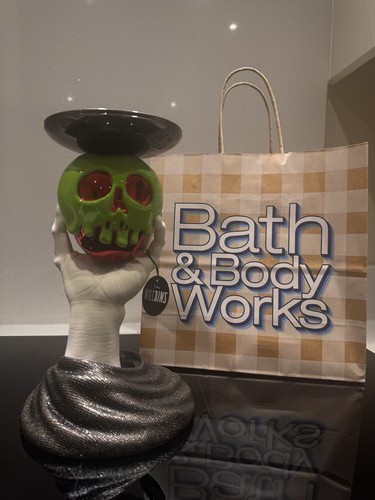 Bath body works - bath,