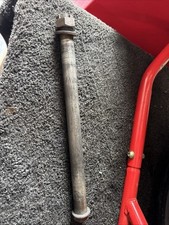 Kawasaki ZX-7R P7 Rear Axel and Fixings