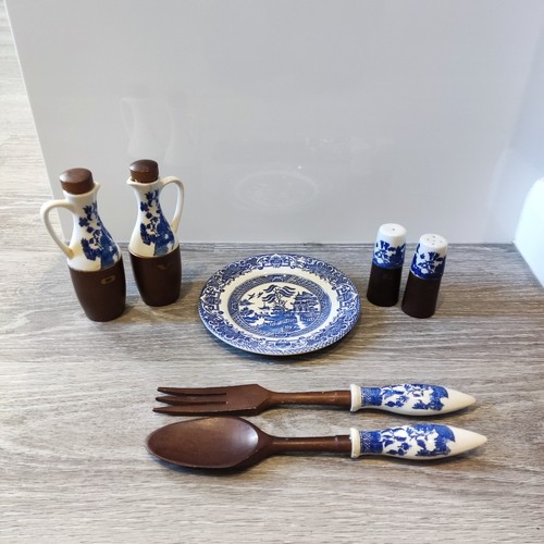 Japanese blue willow serving - japanese,