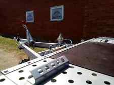 CAR TRANSPORTER TRAILER ON BED