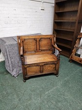 ANTIQUE/VINTAGE OAK PANELLED