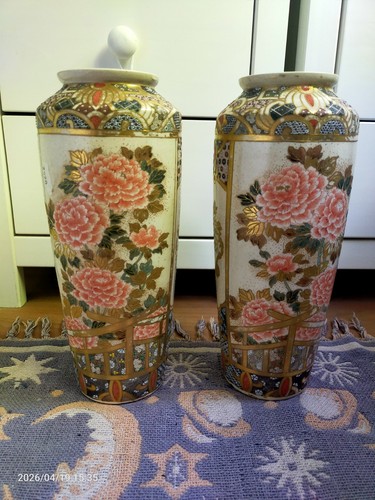 Japanese satsuma vases - satsuma, vintage