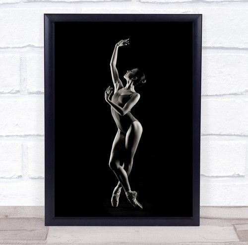Dark low key - key, dancer