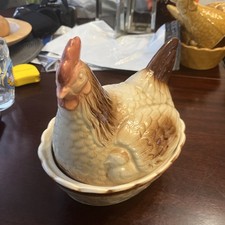 Vintage Ceramic Hen on Nest