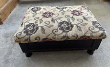 Beautiful Vintage Floral Upholstered Sewing Box Ottoman / Footstool 39x30x16cm