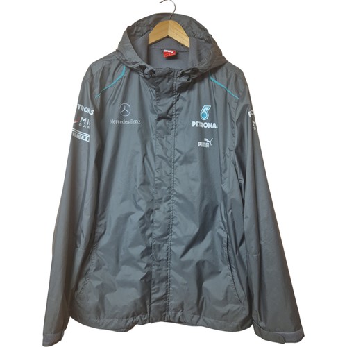 Puma mercedes petronas - f1,