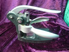 Rabbit Ear corkscrew bottle opener on stand (78)