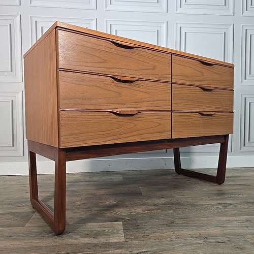 Retro chest drawers - of,