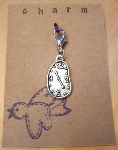 Clip charm clock salvador - on,