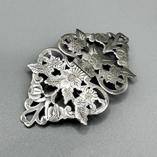 VICTORIAN PIERCED NURSES