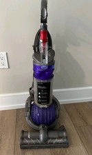 Dyson DC24 Animal Mini upright