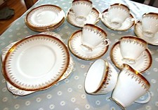 ROYAL GRAFTON MAJESTIC TEA SET