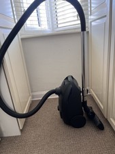 AEG Clean 3000 Series Compact