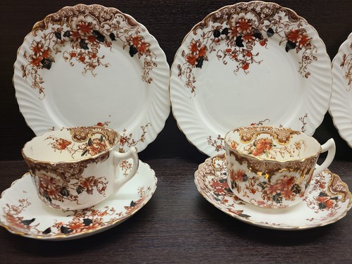 Antique imari pattern red