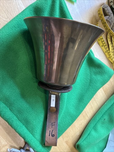 One handbell note - one, hz)