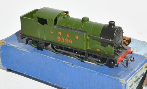 Hornby dublo boxed - boxed, rail