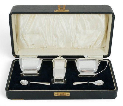Antique art deco - deco, boxed