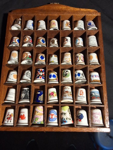 Assorted thimbles mainy of - 42,