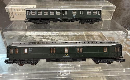 Roco gauge x - 2, coaches