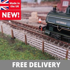 OO Gauge Wire and Post Model