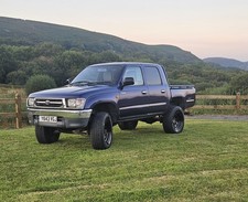 Toyota HILUX MK4. CLASSIC 4X4