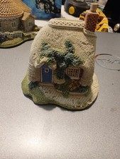 Lilliput Lane, Petticoat Cottage, Collectors, 1994 great condition others availa